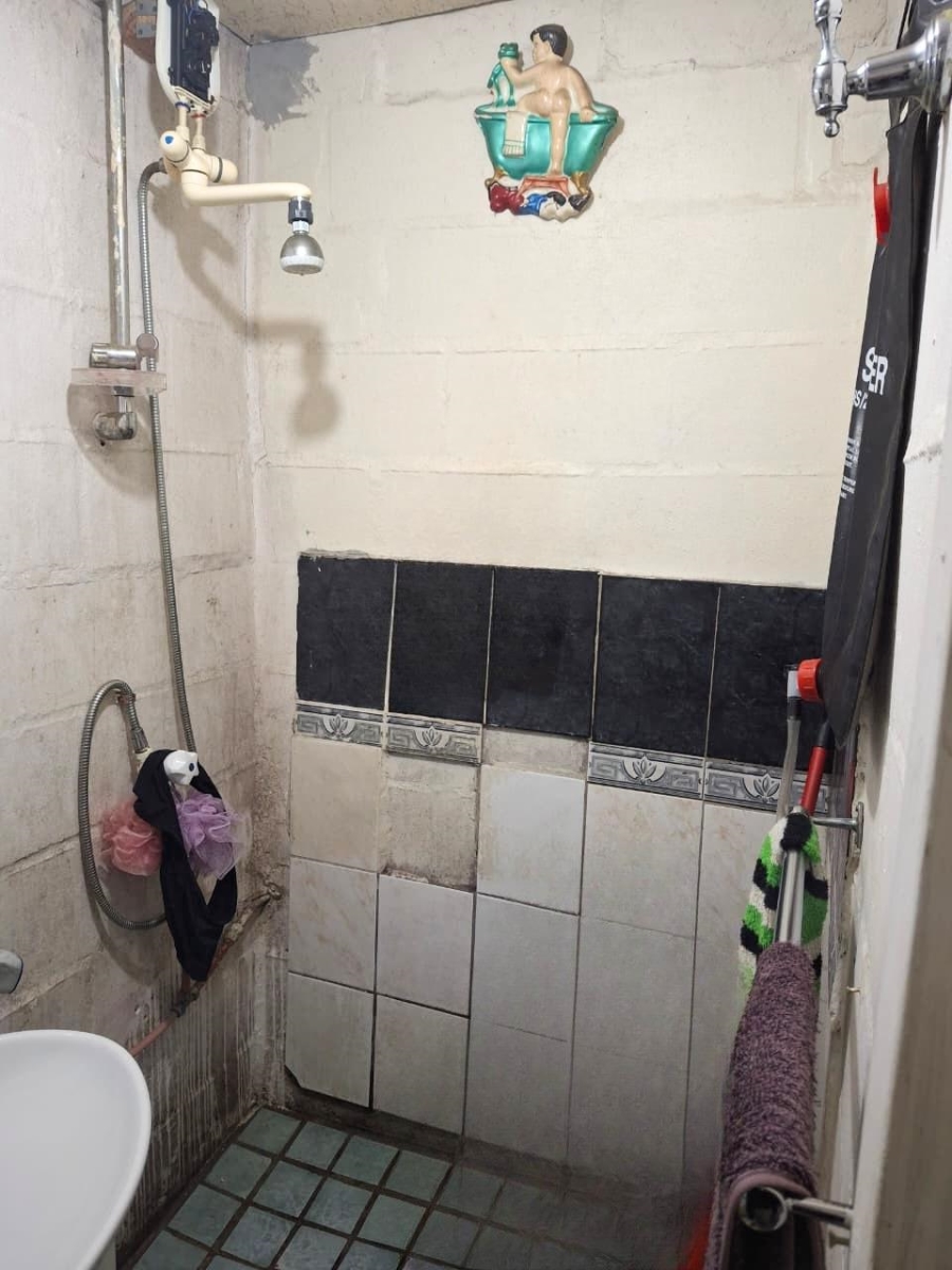 1 Bedroom Property for Sale in Wesbank Western Cape